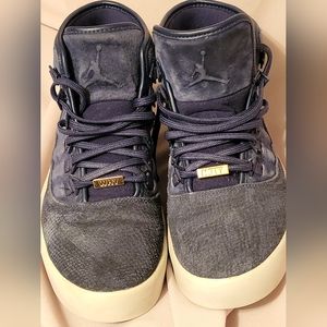 Jordan Westbook Navy Blue Men's Size 9 Mid top Basketball Shoes Sneakers